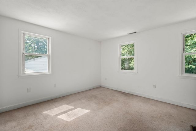 287 Haverhill St, North Reading, MA 01864