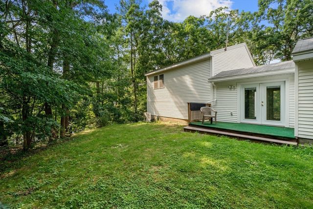 287 Haverhill St, North Reading, MA 01864