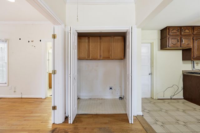 2665 Paris Pike, Lexington, KY 40511