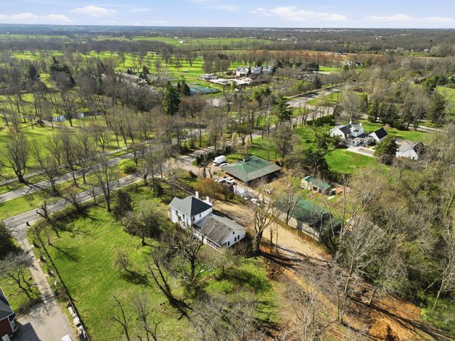 2665 Paris Pike, Lexington, KY 40511