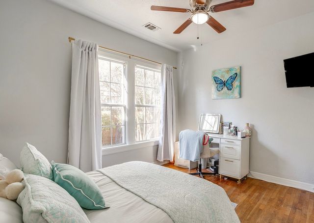 3210 Greene Avenue, Fort Worth, TX 76109