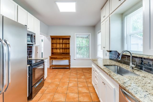 3210 Greene Avenue, Fort Worth, TX 76109
