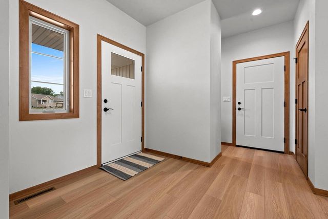 3568 BLACK SHEEP WAY, Green Bay, WI 54311