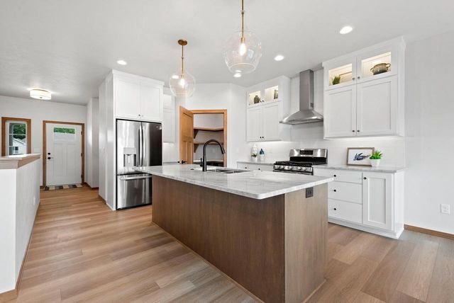 3568 BLACK SHEEP WAY, Green Bay, WI 54311