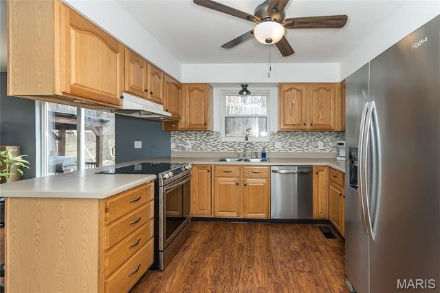 187 White Oak Estates Drive, Troy, MO 63379