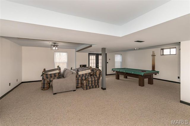 187 White Oak Estates Drive, Troy, MO 63379