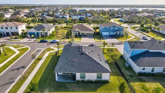 19043 BROAD SHORE Walk, Loxahatchee, FL 33470