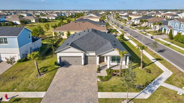 19043 BROAD SHORE Walk, Loxahatchee, FL 33470