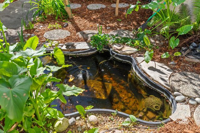 821 Hometown Way, Modesto, CA 95356