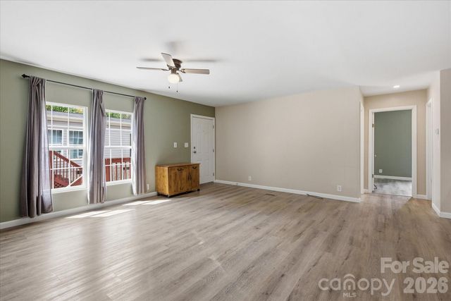 106 Central Avenue, Swannanoa, NC 28778