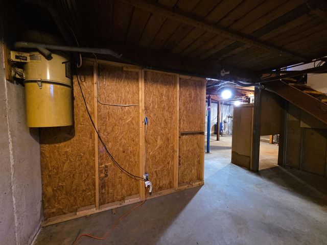 119 Newton Hill Road, Vernon, VT 05354