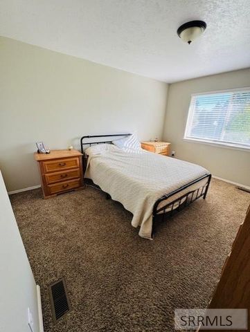 1535 Conestoga Way, Blackfoot, ID 83221