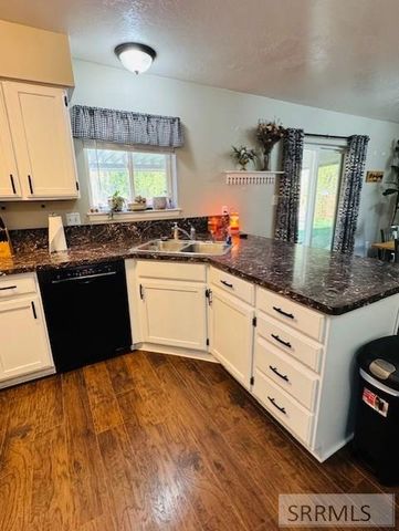 1535 Conestoga Way, Blackfoot, ID 83221