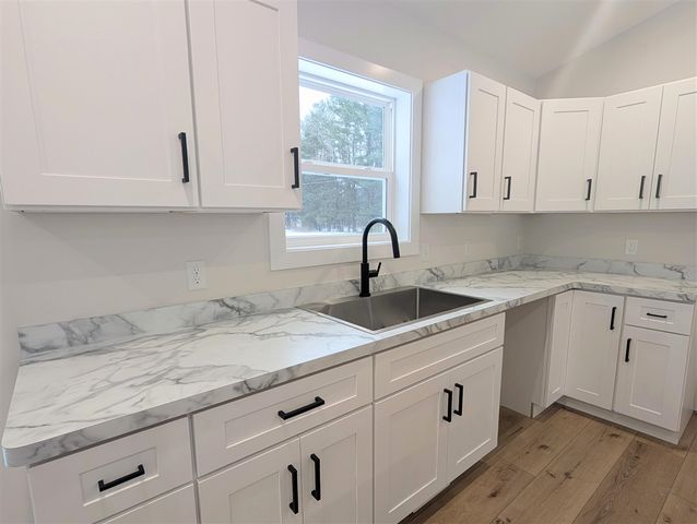 1366 S Wolf Lake Road, Muskegon, MI 49442