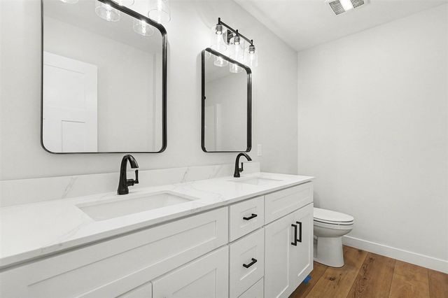 1366 S Wolf Lake Road, Muskegon, MI 49442