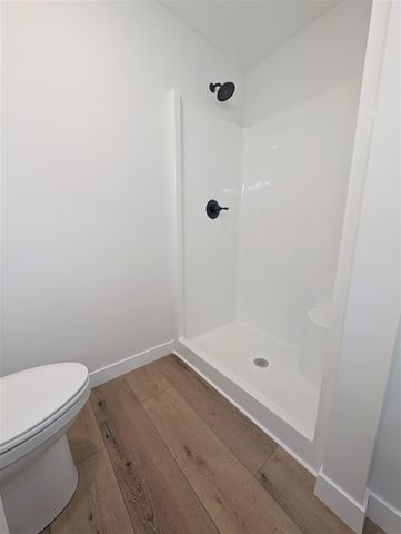 1366 S Wolf Lake Road, Muskegon, MI 49442