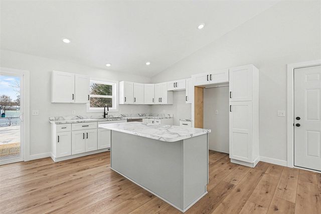 1366 S Wolf Lake Road, Muskegon, MI 49442