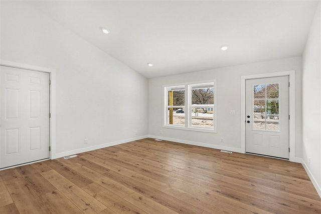 1366 S Wolf Lake Road, Muskegon, MI 49442