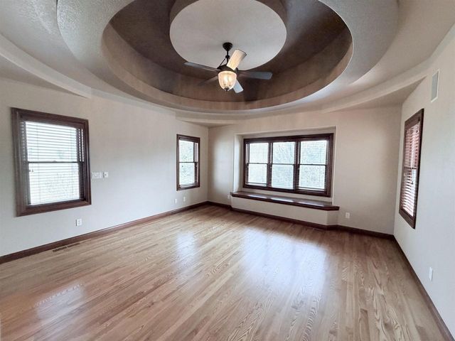 2821 E MILESTONE COURT, Appleton, WI 54913