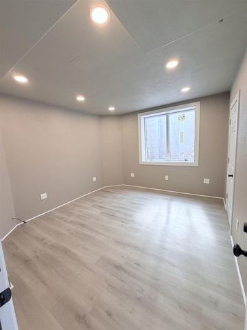 2821 E MILESTONE COURT, Appleton, WI 54913