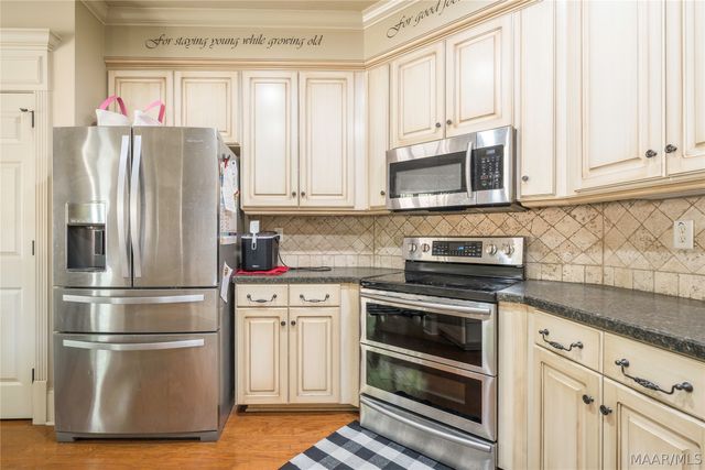 465 Winding Wood Drive, Wetumpka, AL 36093