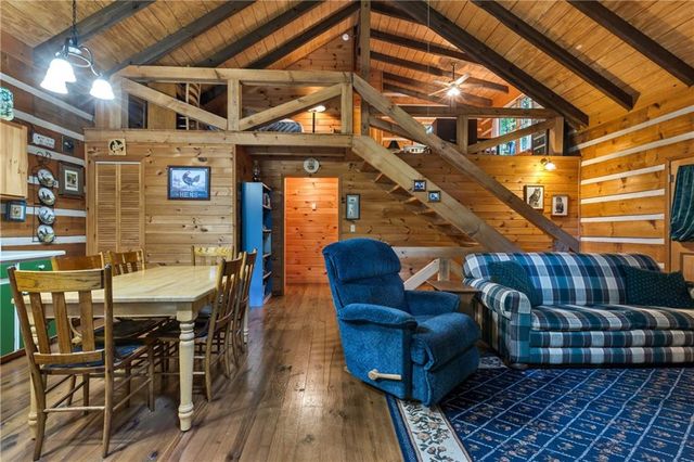 326 Honeysuckle Way, Blue Ridge, GA 30513