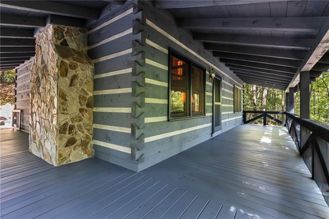 326 Honeysuckle Way, Blue Ridge, GA 30513