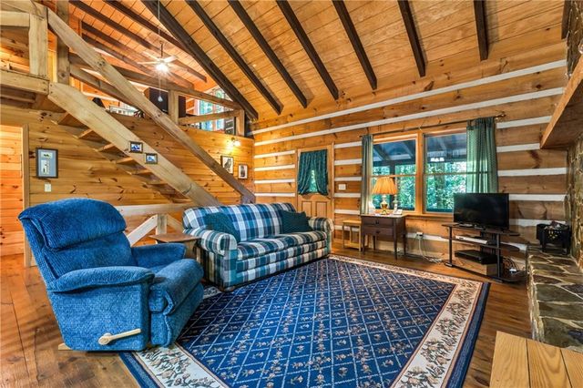 326 Honeysuckle Way, Blue Ridge, GA 30513