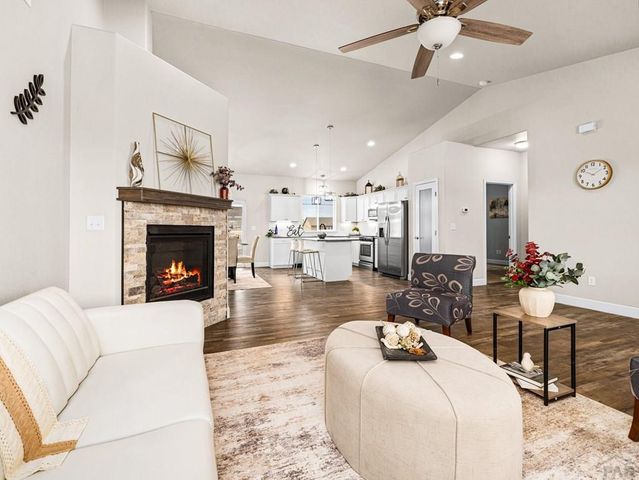 921 S Sweetwater Dr, Pueblo West, CO 81007