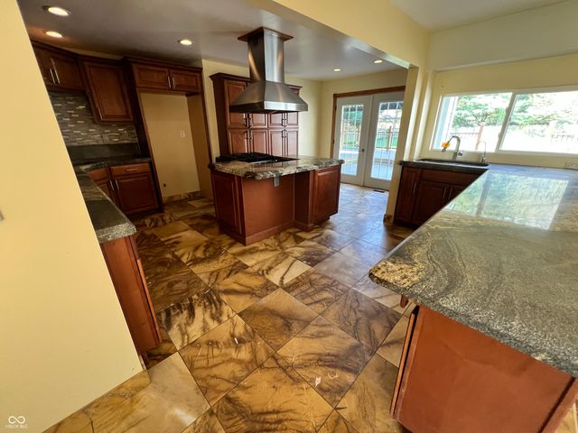 5075 Olive Branch Road, Greenwood, IN 46143