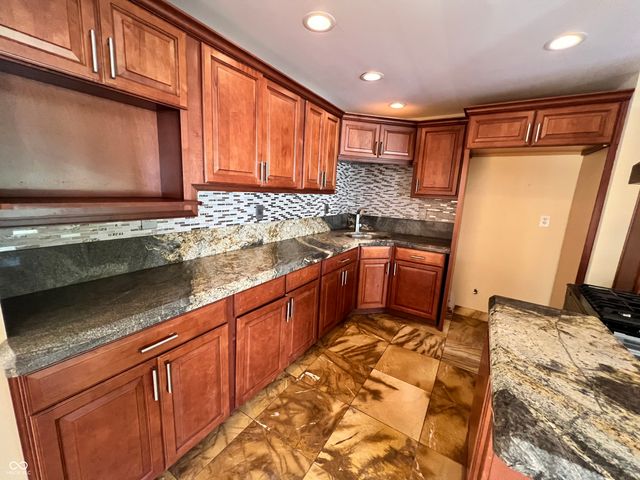 5075 Olive Branch Road, Greenwood, IN 46143
