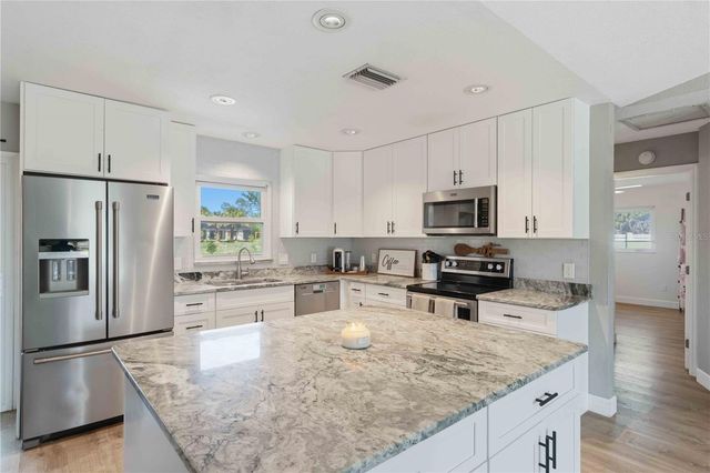 7124 TOTEM AVENUE, North Port, FL 34291