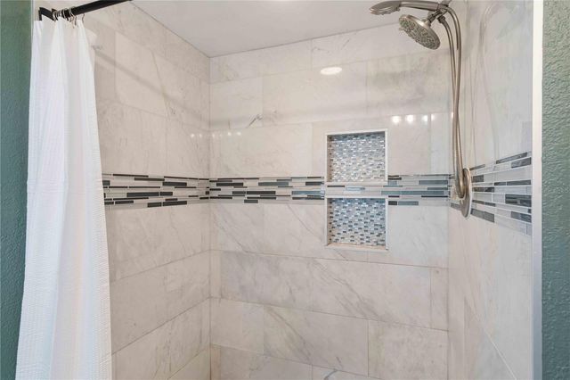 7124 TOTEM AVENUE, North Port, FL 34291