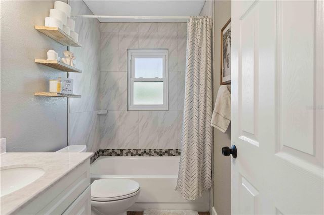 7124 TOTEM AVENUE, North Port, FL 34291