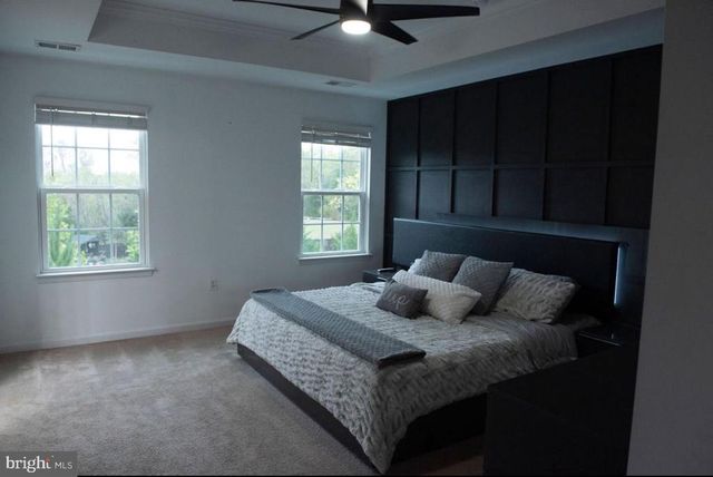 9816 CEDARMASS CIR, Fredericksburg, VA 22408