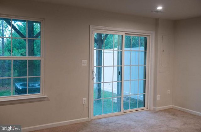 9816 CEDARMASS CIR, Fredericksburg, VA 22408