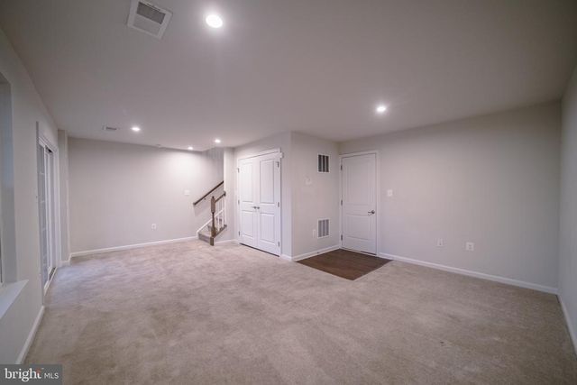 9816 CEDARMASS CIR, Fredericksburg, VA 22408