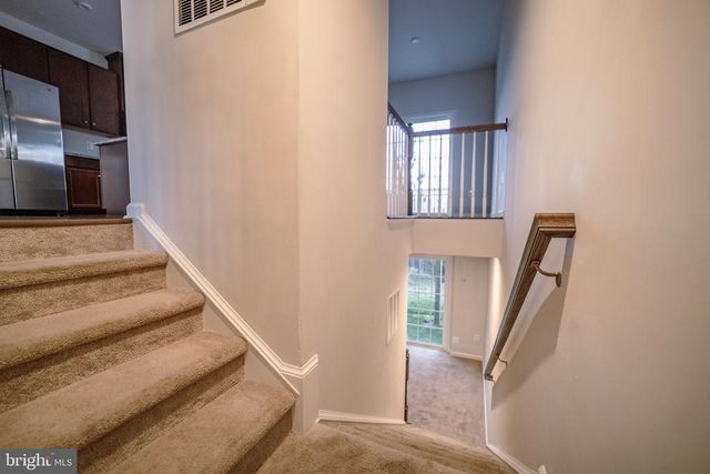 9816 CEDARMASS CIR, Fredericksburg, VA 22408