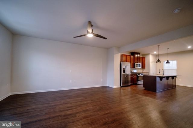 9816 CEDARMASS CIR, Fredericksburg, VA 22408