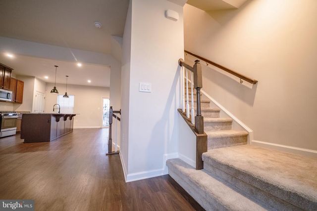 9816 CEDARMASS CIR, Fredericksburg, VA 22408