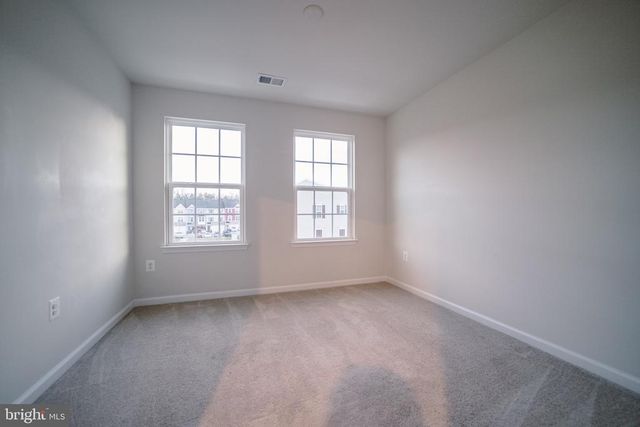 9816 CEDARMASS CIR, Fredericksburg, VA 22408