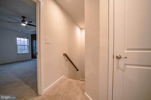 9816 CEDARMASS CIR, Fredericksburg, VA 22408