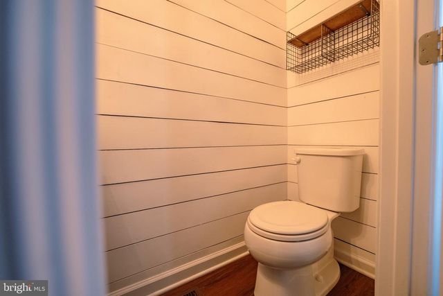 9816 CEDARMASS CIR, Fredericksburg, VA 22408