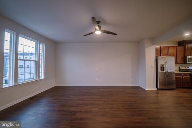 9816 CEDARMASS CIR, Fredericksburg, VA 22408