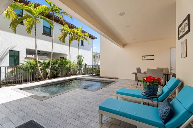 1030 Faulkner Terrace, Palm Beach Gardens, FL 33418