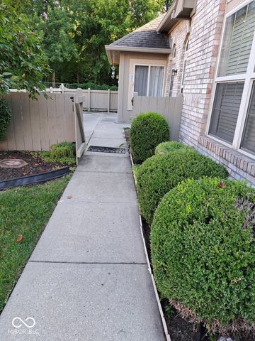 1618 Briarstone Way, Indianapolis, IN 46227