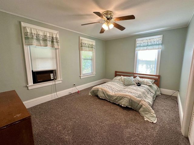 903 SMITH STREET, New London, WI 54961