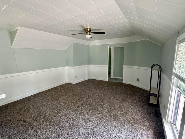 903 SMITH STREET, New London, WI 54961