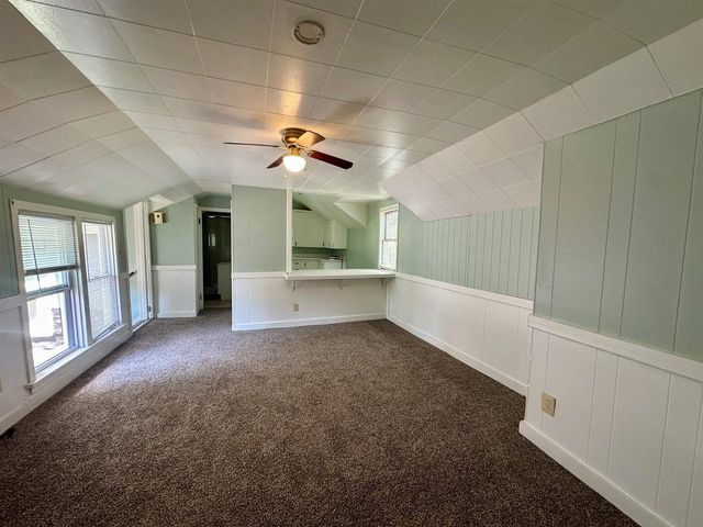 903 SMITH STREET, New London, WI 54961