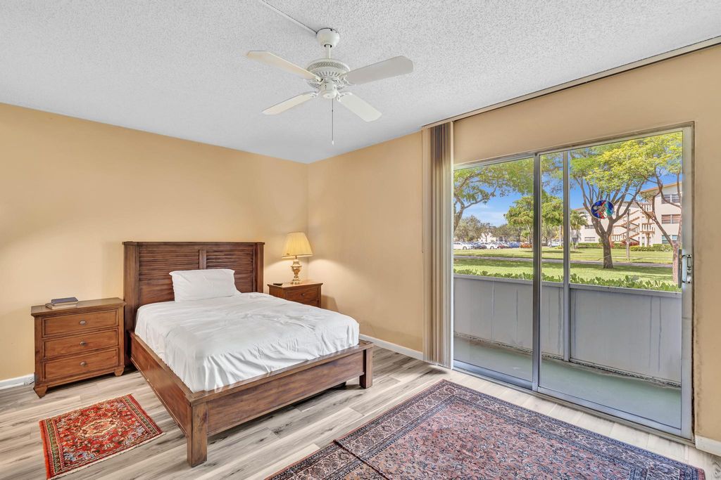 Image 12 of property listing at 339 Mansfield I 339, Boca Raton, FL 33434